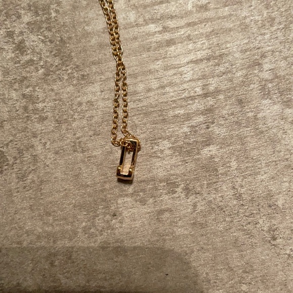 Letter “J” necklace - Picture 2 of 3